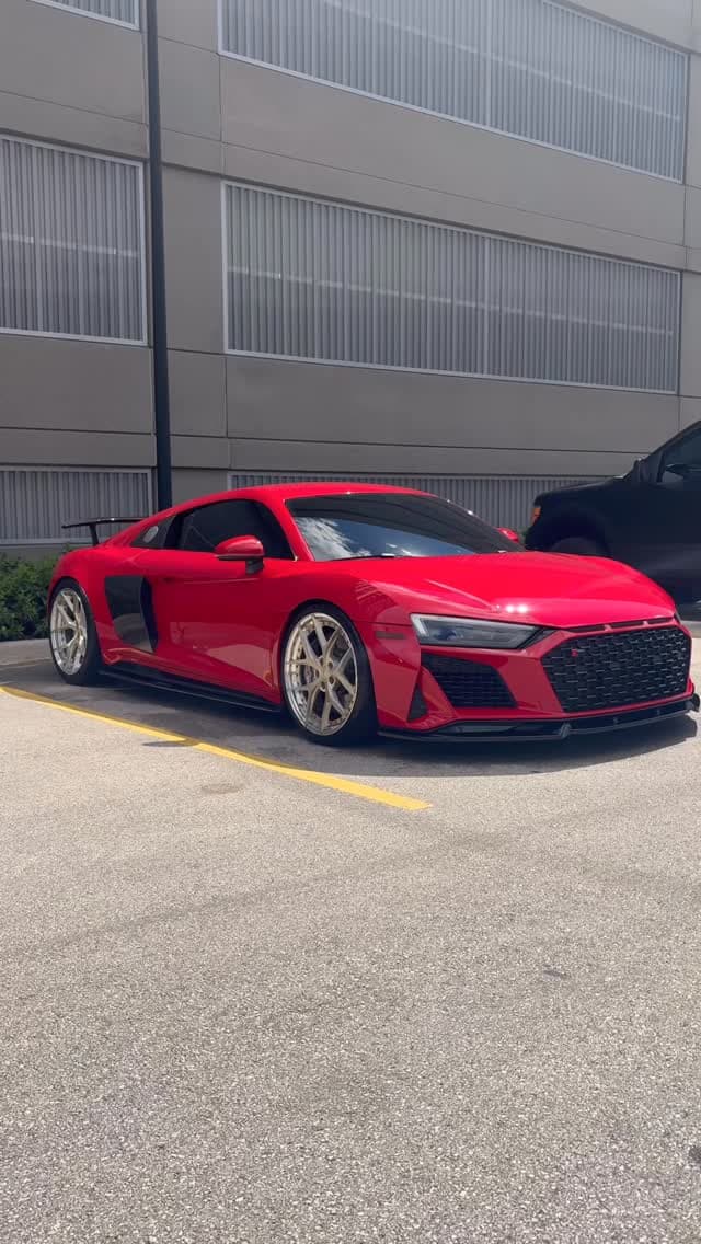 Detailed vehicle finish showcase seven